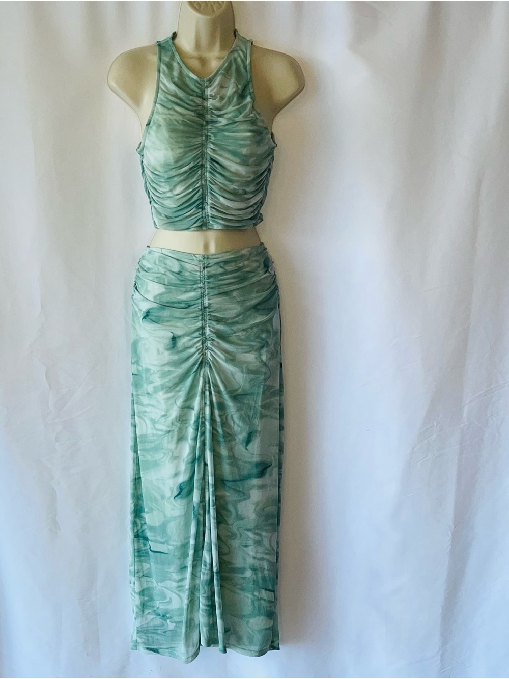 House of Harlow 1960 Green Tie-Dye Ruched Mesh Tank Top and Skirt-Set